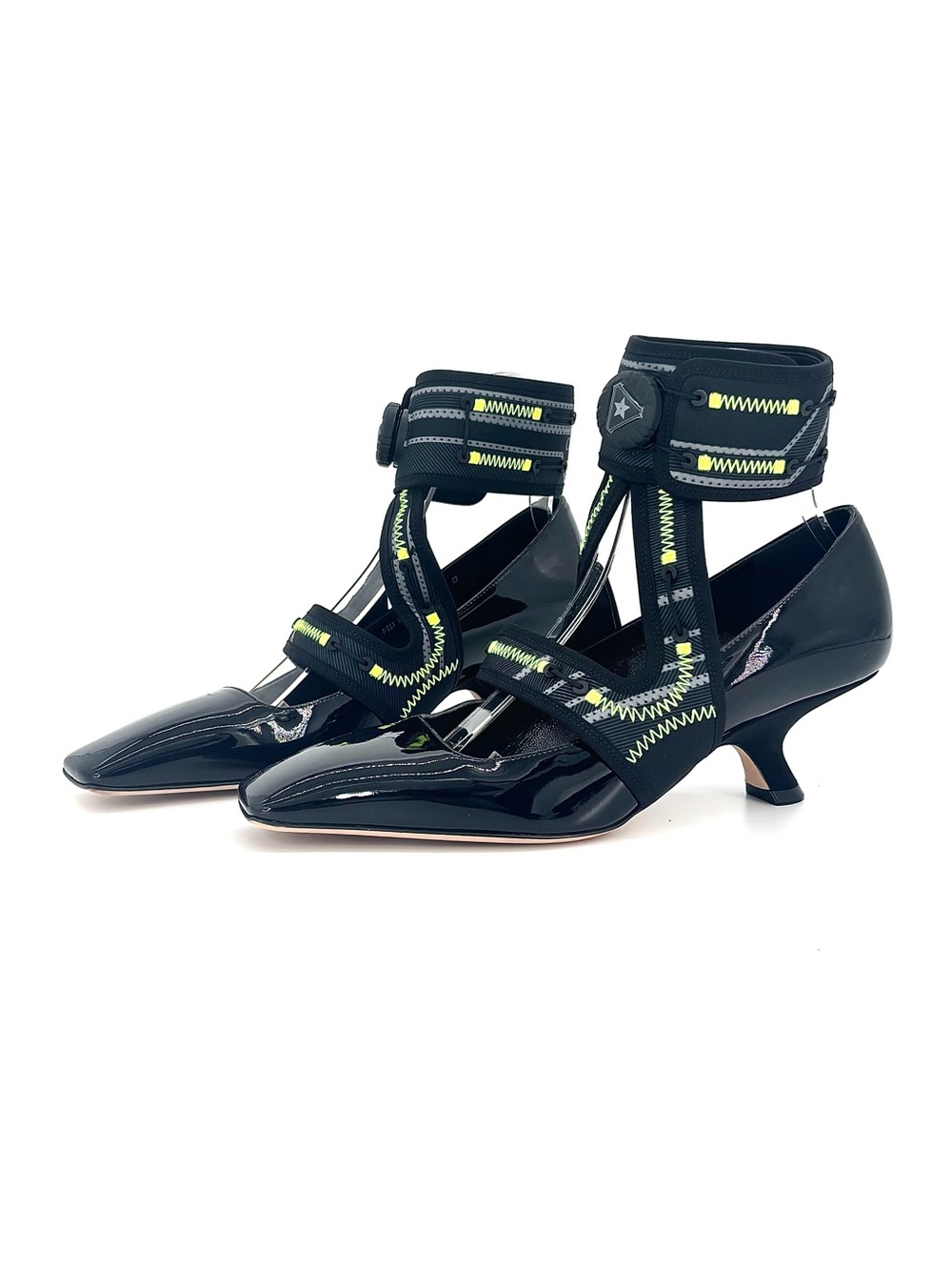 Christian Dior x Roger Vivier Black Patent Leather 62-22 Maryjane Pumps 38